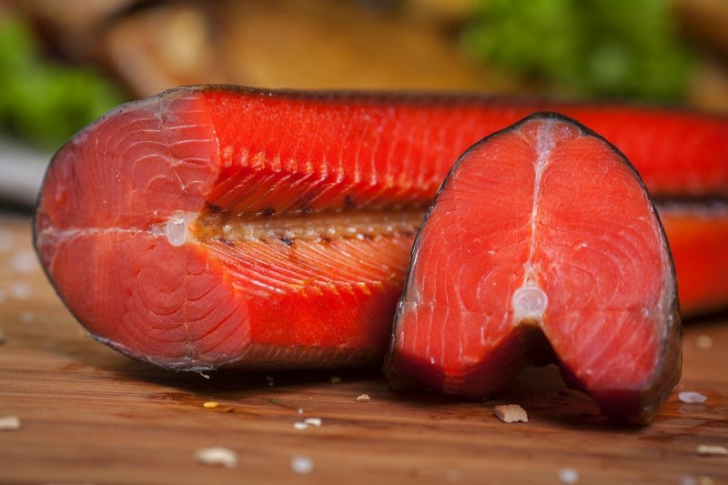 Нерка холодного копчения